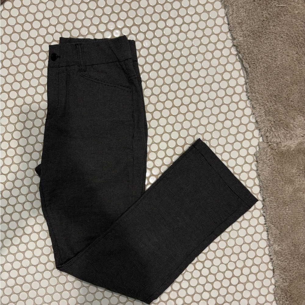 BEVY black and white dotted pants with elastic waist band